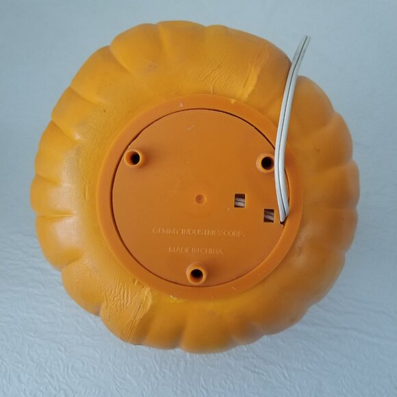 Vintage Gemmy Industries Electric Lighted Smiling Pumpkin Jack-O-Lantern 8.25" - Picture 8 of 11